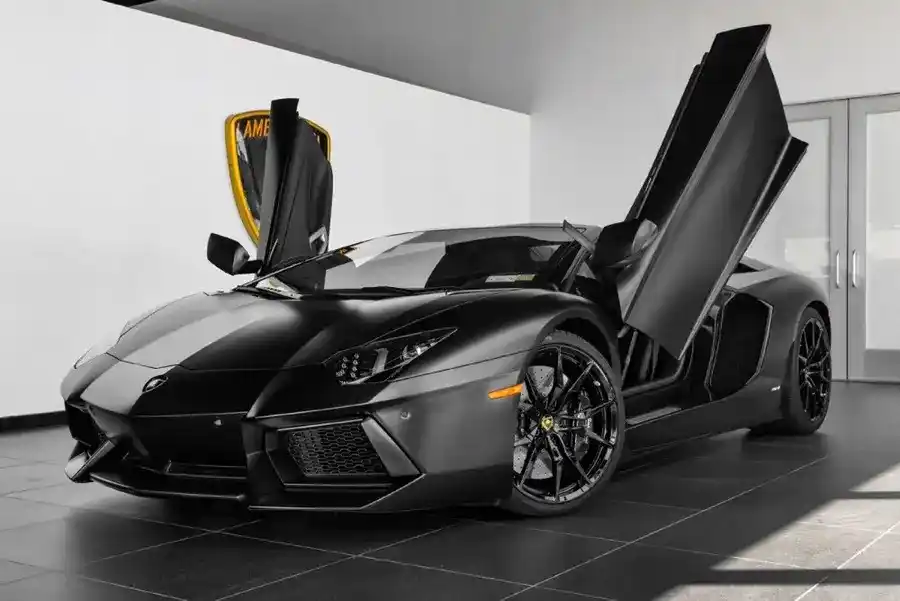 Xe Lamborghini Aventador LP 700-4