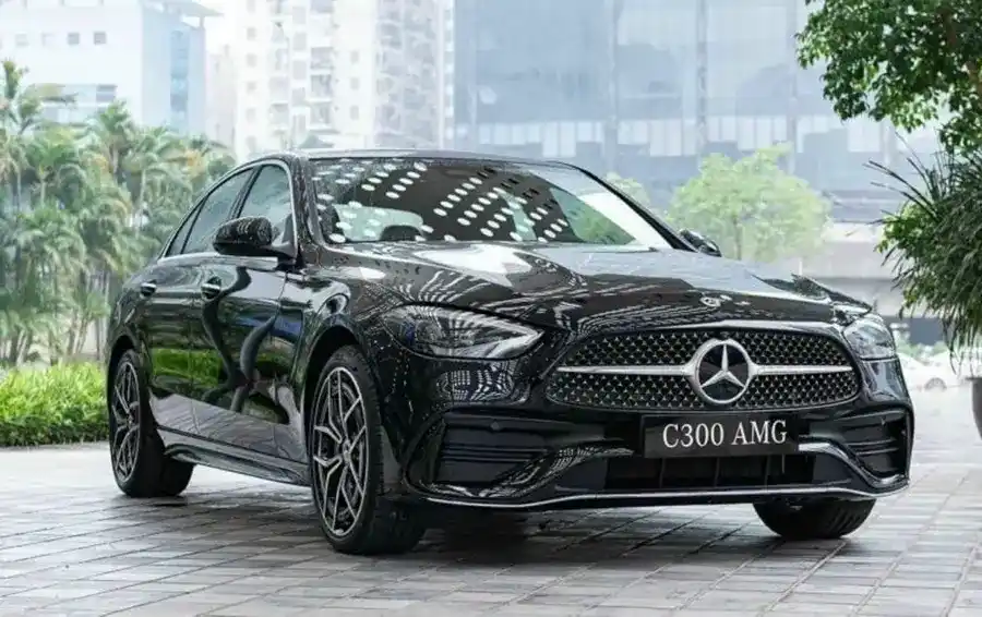 Mercedes C300 AMG 2024