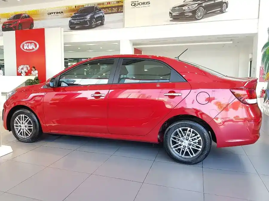 Đánh giá ngoại thất Kia Soluto AT Deluxe