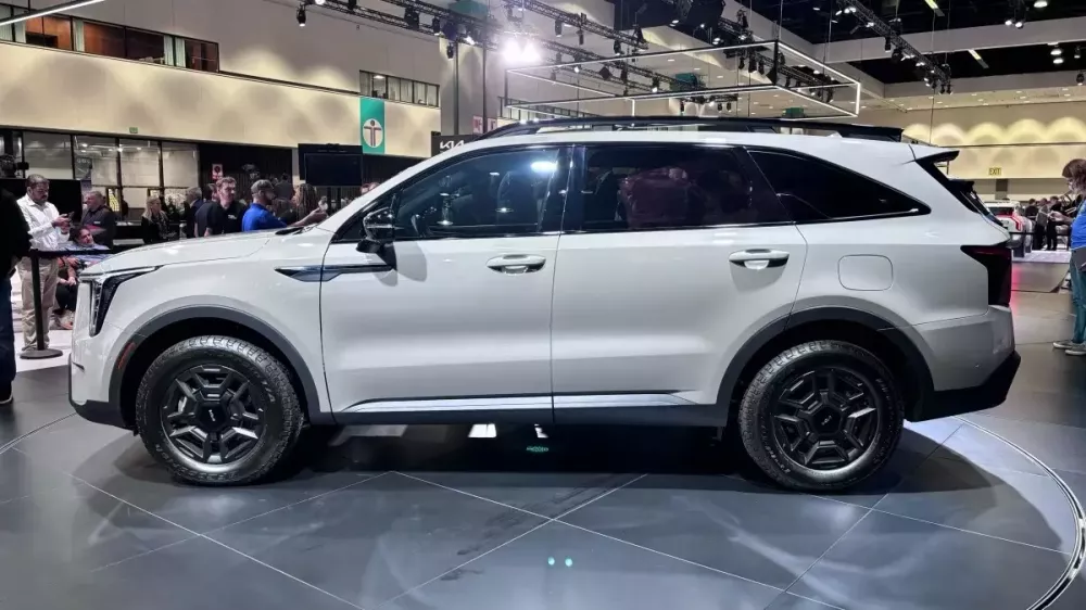 Thân xe Kia Sorento 2024