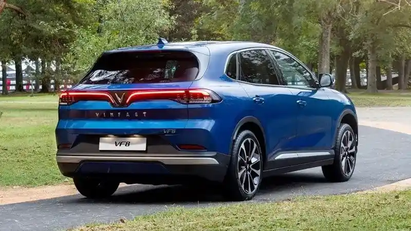 phiên bản Vinfast VF8 2024