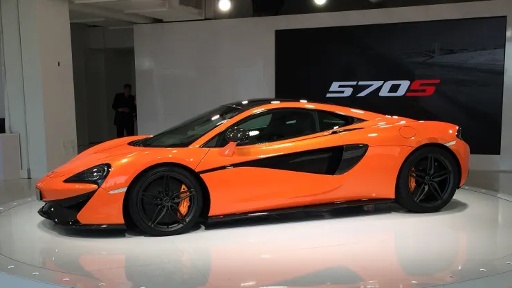 McLaren 570S