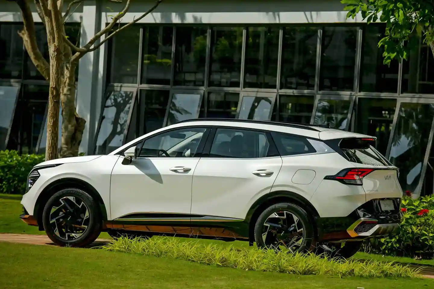 Thân xe Kia Sportage