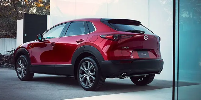 đuôi xe Mazda CX-30 2024