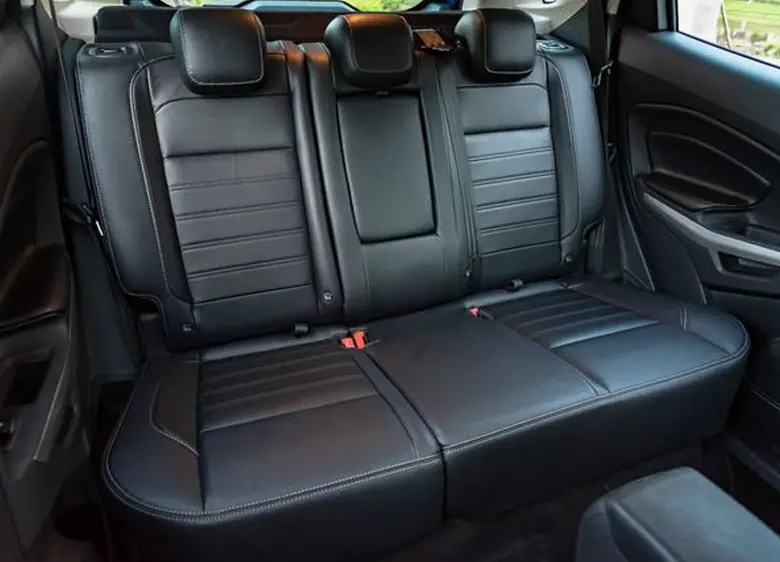 Khoang hành khách Ford 7 chỗ EcoSport