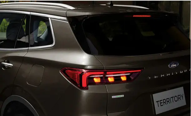 đuôi xe Ford Territory