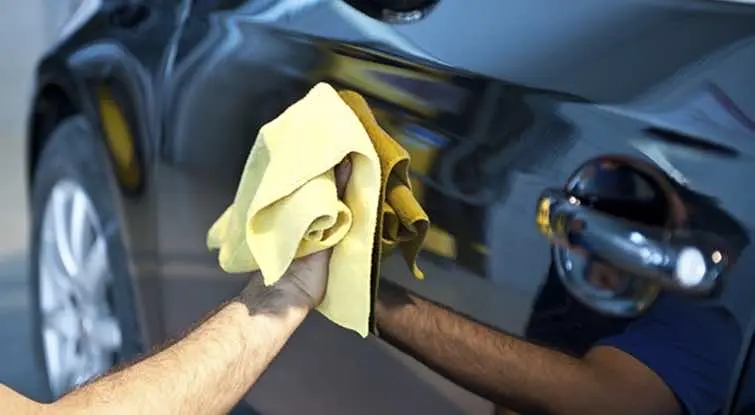 Những trường hợp nên sơn lại xe ô tô