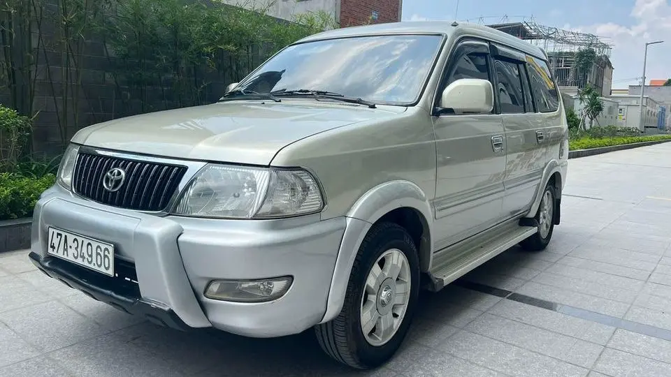 Toyota Zace 2004 – 2005
