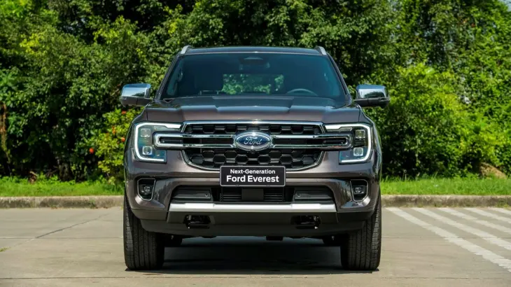 Thông số kỹ thuật Ford Everest Platinum