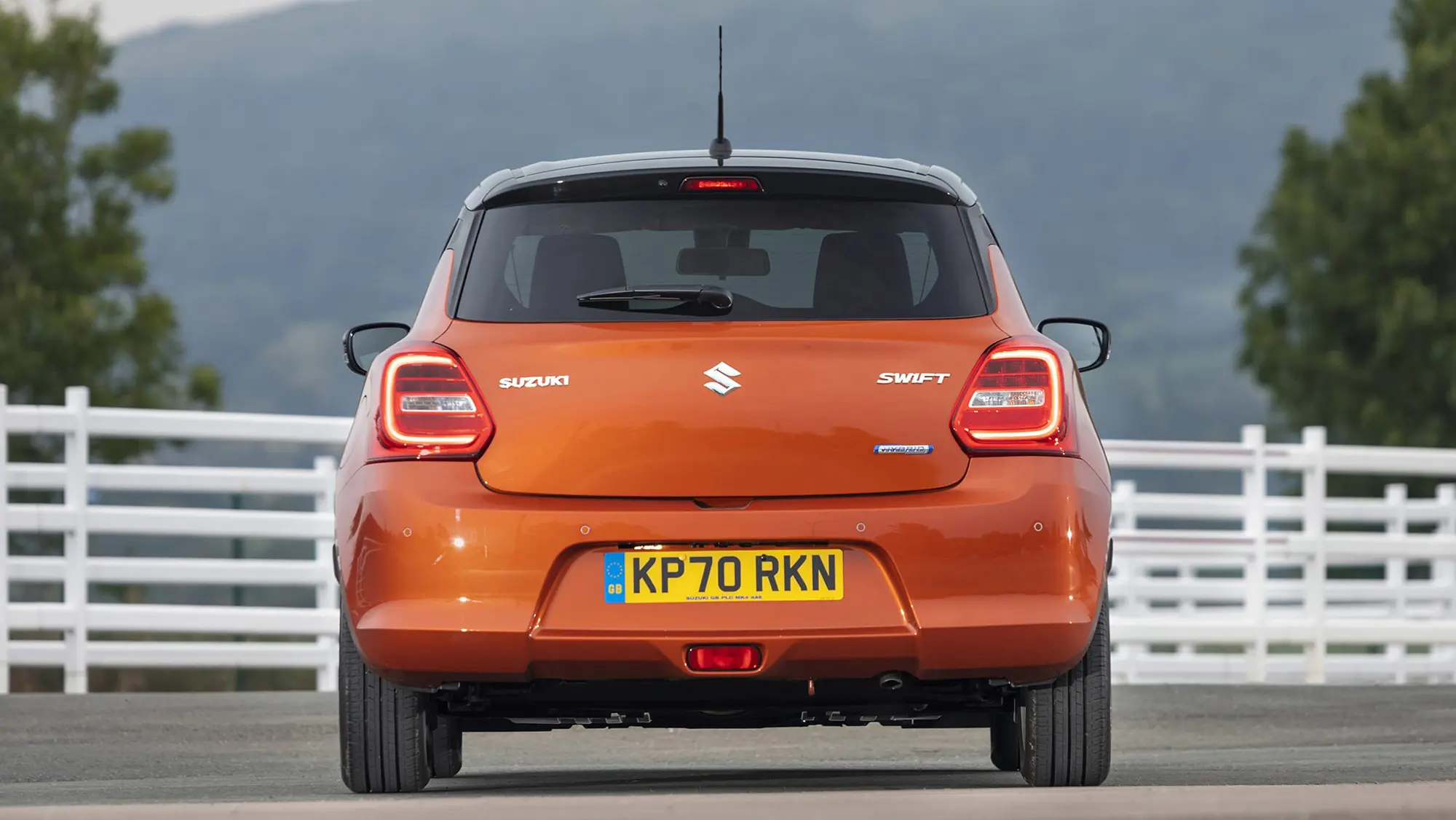 đuôi xe Suzuki Swift