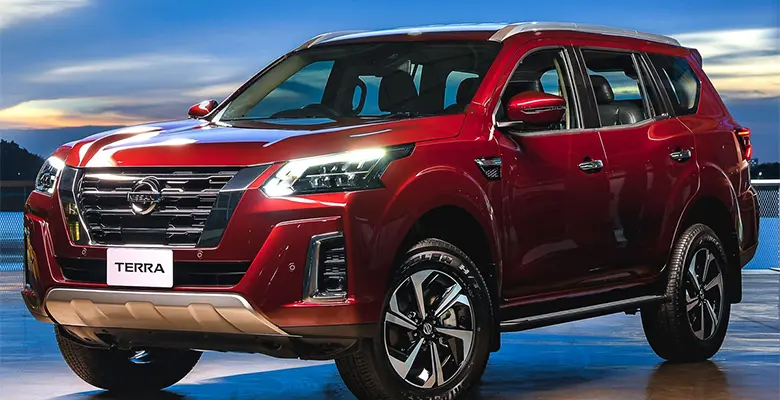 ngoại thất Nissan Terra