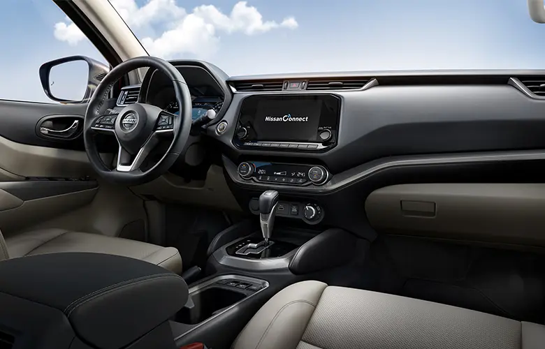 nội thất Nissan Terra