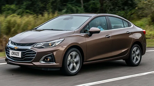  giá xe Chevrolet Cruze T10 năm 2024 là 495 triệu VNĐ