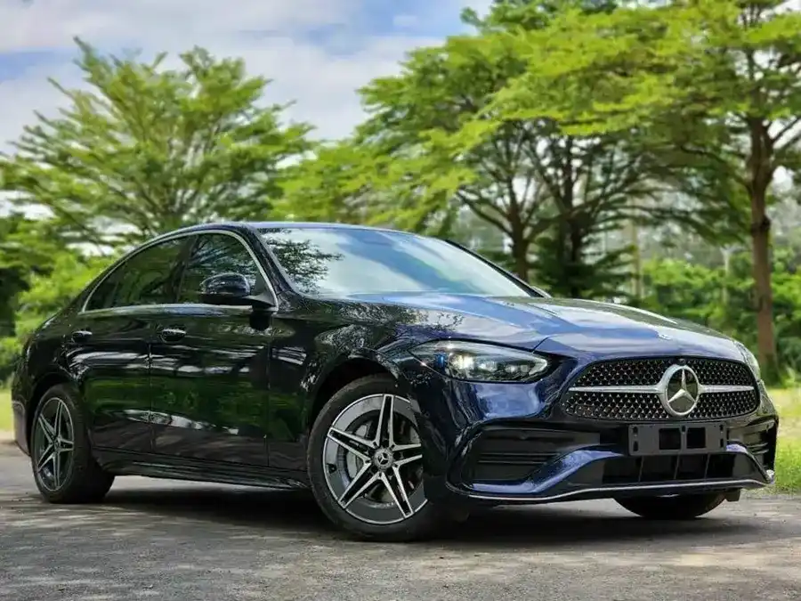 Mercedes C300 AMG 2024