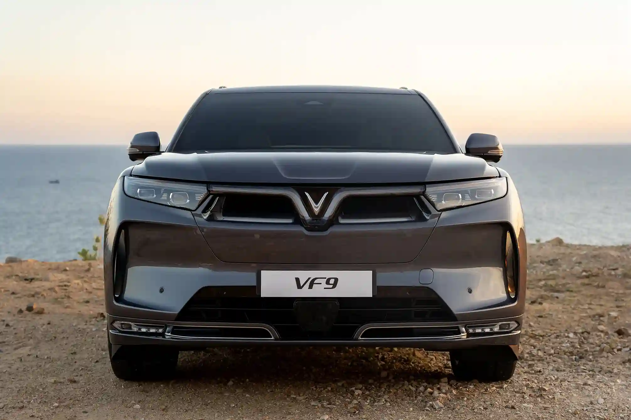 đầu xe VinFast VF9