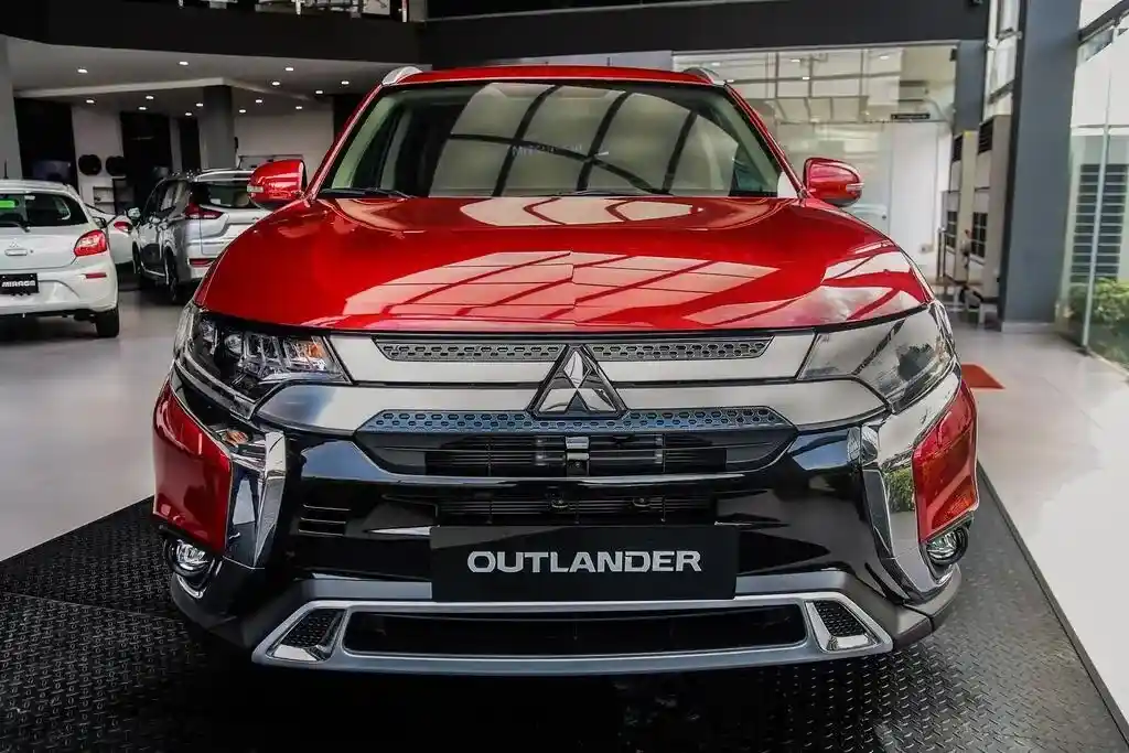 đầu xe Mitsubishi Outlander