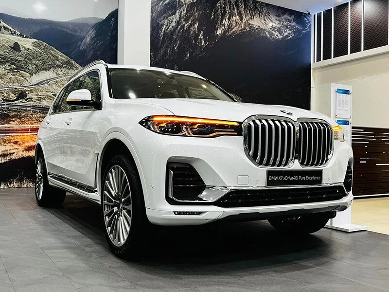 BMW X7