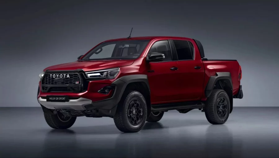 Giá của xe Toyota Hilux 2024 dao động từ 668.000.000 VNĐ đến 999.000.000 VNĐ tại thị trường Việt Nam