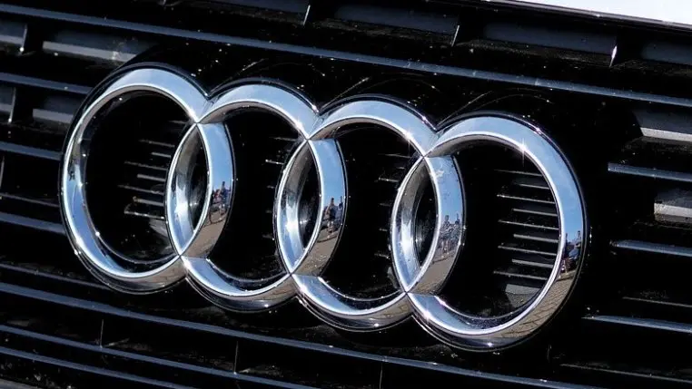 Ý nghĩa logo xe hơi Audi